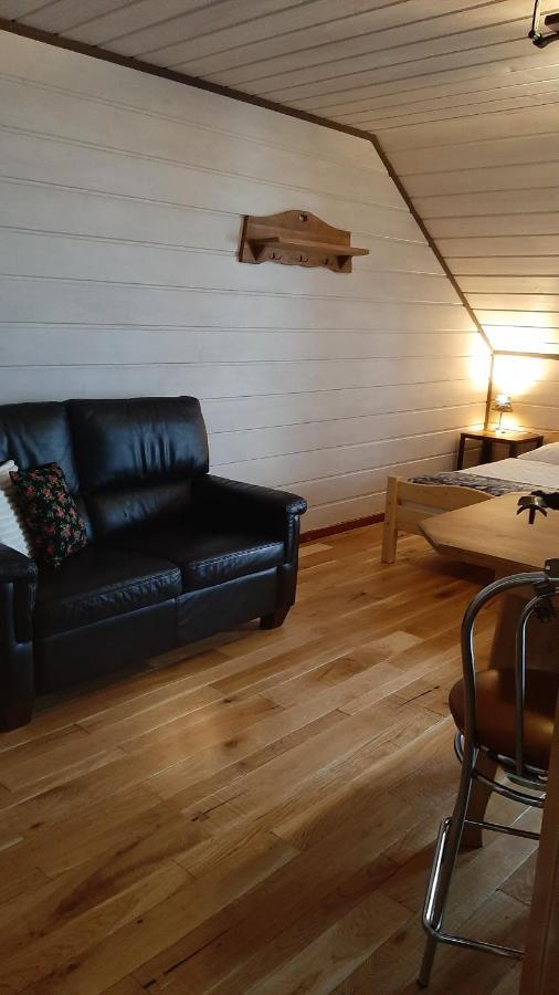 Apartament Huba Eksteriør bilde